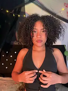 bronwgirl69 online show from October 1, 2025, 12:27 am