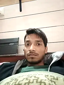 Snapshot of Tarun_0026 chatting on February 2, 2025, 1:19 pm Tarun 0026 online show from February 2, 2025, 1:19 pm