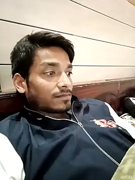 Snapshot of Tarun_0026 chatting on February 7, 2025, 1:53 pm Tarun 0026 online show from February 7, 2025, 1:53 pm