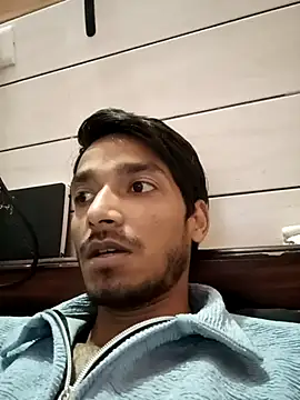 Snapshot of Tarun_0026 chatting on February 24, 2025, 1:10 pm Tarun 0026 online show from February 24, 2025, 1:10 pm