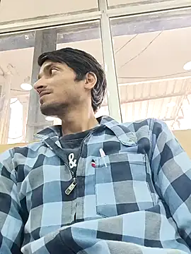 Snapshot of Tarun_0026 chatting on March 9, 2025, 8:29 am Tarun 0026 online show from March 9, 2025, 8:29 am