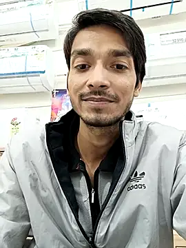 Snapshot of Tarun_0026 chatting on March 15, 2025, 1:40 pm Tarun 0026 online show from March 15, 2025, 1:40 pm