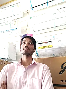 Snapshot of Tarun_0026 chatting on March 20, 2025, 5:57 am Tarun 0026 online show from March 20, 2025, 5:57 am