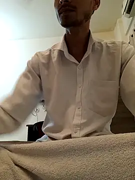 Tarun 0026 online show from September 11, 2025, 2:39 pm