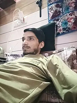 Snapshot of Tarun_0026 chatting on September 25, 2025, 3:05 pm Tarun 0026 online show from September 25, 2025, 3:05 pm