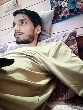 Snapshot of Tarun_0026 chatting on September 26, 2025, 2:43 pm Tarun 0026 online show from September 26, 2025, 2:43 pm