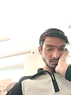 Snapshot of Tarun_0026 chatting on October 23, 2025, 6:02 am Tarun 0026 online show from October 23, 2025, 6:02 am