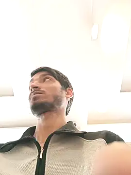 Snapshot of Tarun_0026 chatting on October 24, 2025, 6:10 am Tarun 0026 online show from October 24, 2025, 6:10 am