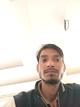 Snapshot of Tarun_0026 chatting on November 21, 2025, 5:50 am Tarun 0026 online show from November 21, 2025, 5:50 am