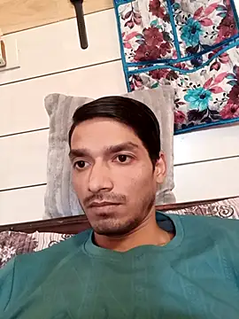 Snapshot of Tarun_0026 chatting on December 1, 2025, 6:40 am Tarun 0026 online show from December 1, 2025, 6:40 am