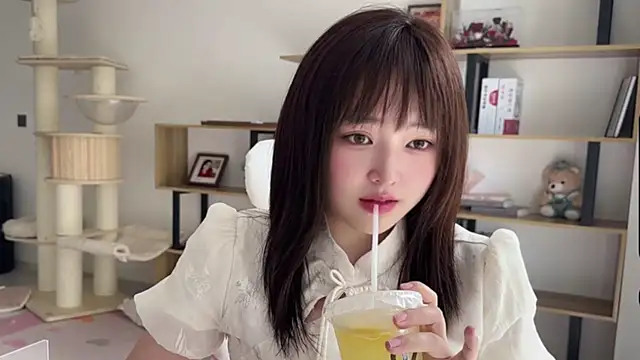 Chenjing0 online show from March 29, 2026, 4:23 am