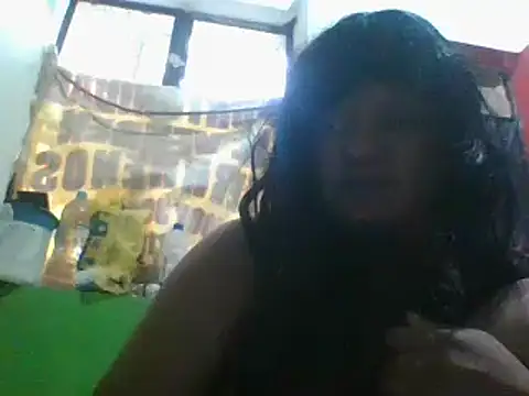 yuli1996 online show from May 9, 2026, 11:21 pm