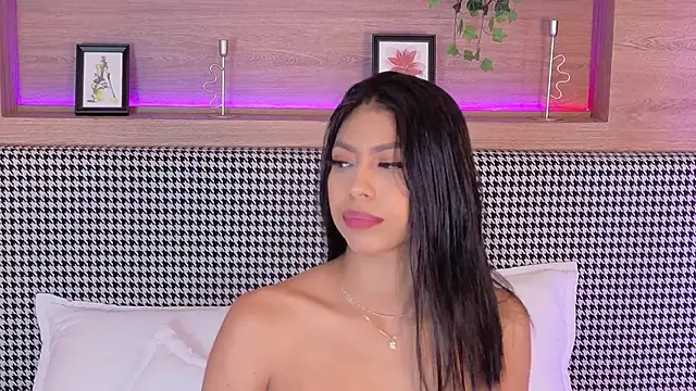 Snapshot of AbieHills chatting on March 13, 2025, 2:12 pm AbieHills online show from March 13, 2025, 2:12 pm