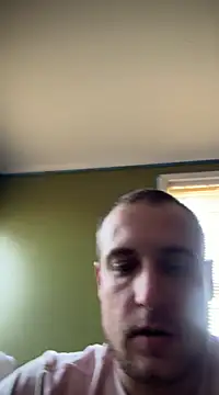 Snapshot of Golden_Alex chatting on January 5, 2025, 6:24 pm Golden Alex online show from January 5, 2025, 6:24 pm