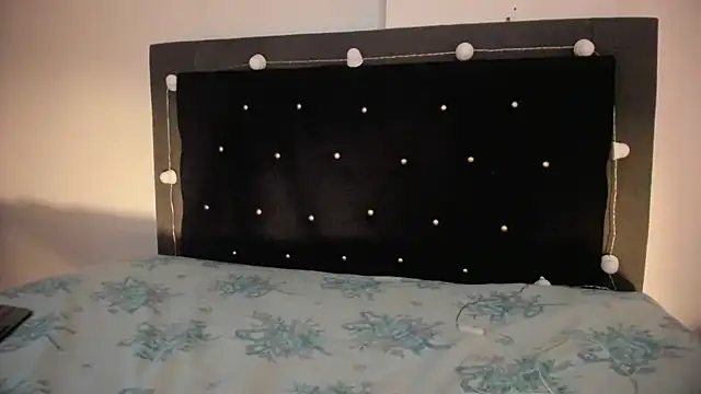 violetadumsper online show from April 1, 2026, 3:40 am