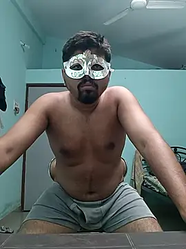 Desi Heat online show from March 5, 2025, 4:13 pm