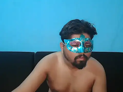 Snapshot of Desi_Heat chatting on April 20, 2026, 3:04 pm Desi Heat online show from April 20, 2026, 3:04 pm