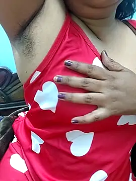  MilkyBar online show from November 21, 2025, 5:00 pm