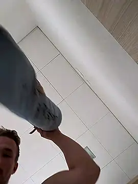 frankthefuck69 online show from October 13, 2025, 10:48 am