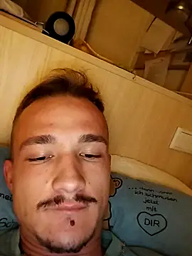 frankthefuck69 online show from November 7, 2025, 9:59 pm