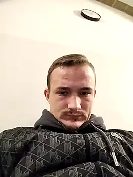 frankthefuck69 online show from February 18, 2026, 9:05 am