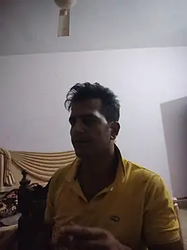 Snapshot of MAGNETICDADDY8 chatting on October 14, 2025, 12:28 pm MAGNETICDADDY8 online show from October 14, 2025, 12:28 pm