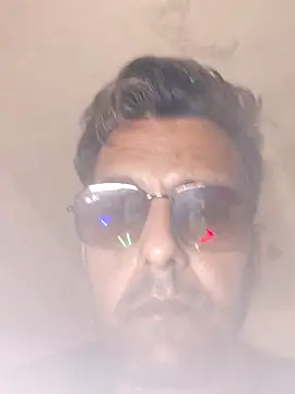 Snapshot of MAGNETICDADDY8 chatting on October 25, 2025, 12:29 am MAGNETICDADDY8 online show from October 25, 2025, 12:29 am