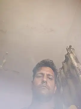 Snapshot of MAGNETICDADDY8 chatting on October 26, 2025, 5:24 am MAGNETICDADDY8 online show from October 26, 2025, 5:24 am