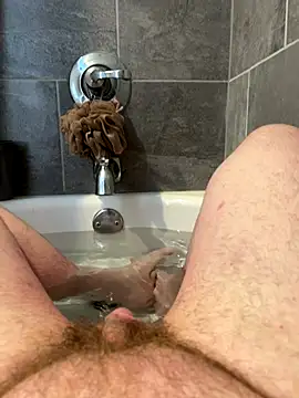 Snapshot of Ucsamiam chatting on September 18, 2025, 10:12 pm Ucsamiam online show from September 18, 2025, 10:12 pm