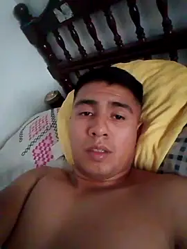 Snapshot of RODRI_POLLADURA chatting on March 12, 2025, 12:10 am RODRI POLLADURA online show from March 12, 2025, 12:10 am