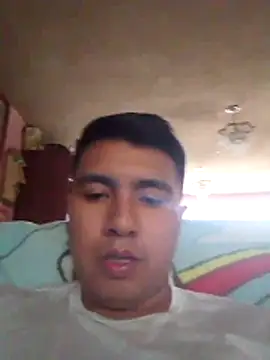 Snapshot of RODRI_POLLADURA chatting on November 15, 2025, 5:42 pm RODRI POLLADURA online show from November 15, 2025, 5:42 pm