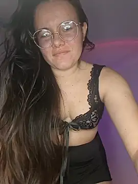 camillebr online show from August 2, 2026, 10:19 pm