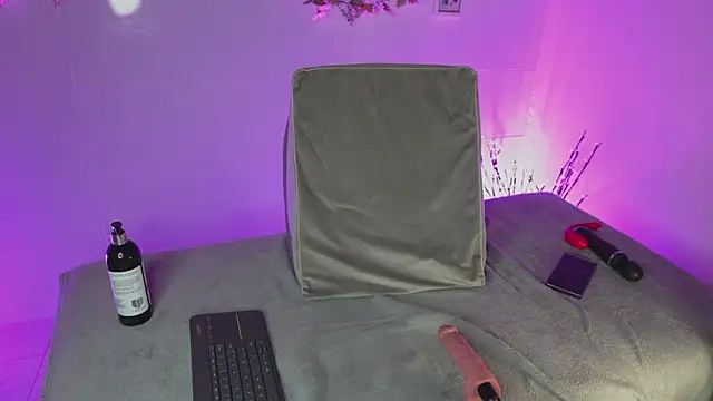 bri cullen online show from September 25, 2025, 3:10 am