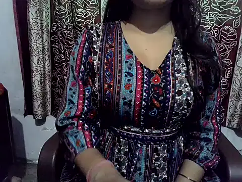 SIYA MAVI online show from October 15, 2025, 2:01 am