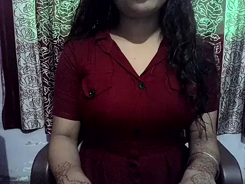 SIYA MAVI online show from October 26, 2025, 3:45 am