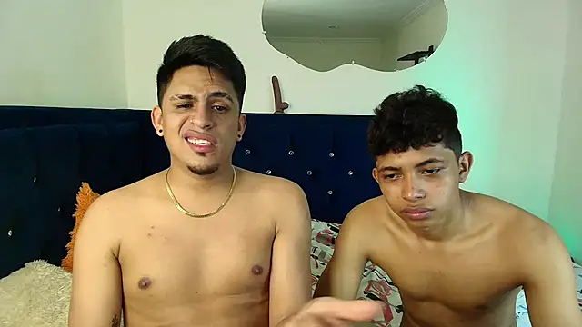 twinkmilk  online show from January 6, 2025, 2:47 pm
