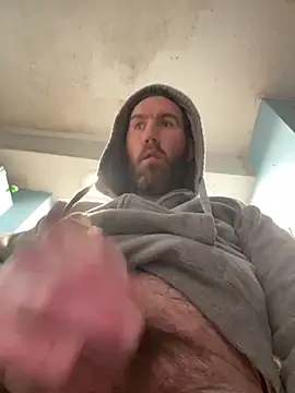 Snapshot of coreyl9718 chatting on March 16, 2026, 2:21 pm coreyl9718 online show from March 16, 2026, 2:21 pm