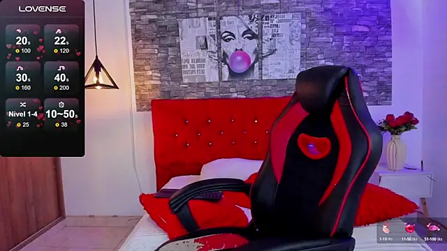 Snapshot of Emily_sc chatting on September 19, 2025, 1:34 pm Emily sc online show from September 19, 2025, 1:34 pm