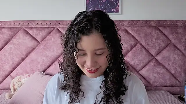 Snapshot of Charlotte__Miller chatting on September 26, 2025, 11:25 am Charlotte Miller online show from September 26, 2025, 11:25 am