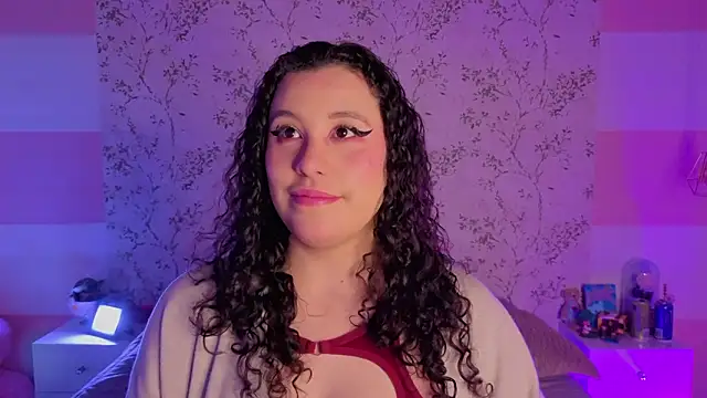 Charlotte  Miller online show from March 20, 2026, 11:48 am