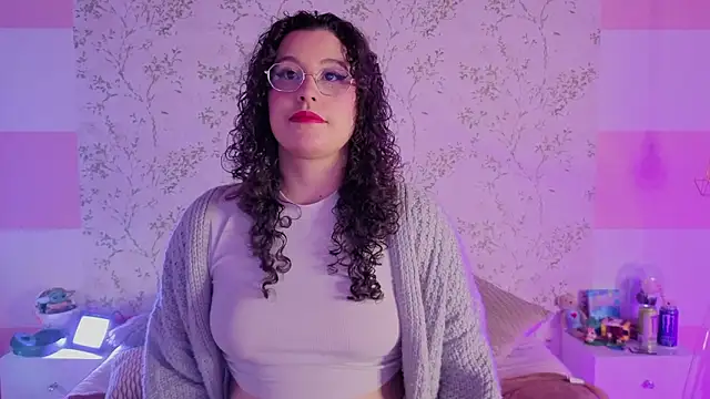 Charlotte  Miller online show from March 26, 2026, 11:27 am