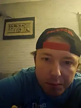 Snapshot of Lucieldark chatting on January 24, 2025, 4:17 pm Lucieldark online show from January 24, 2025, 4:17 pm