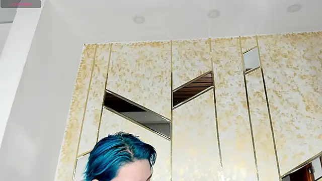 Snapshot of jinxv_nuss chatting on January 27, 2025, 11:32 am jinxv nuss online show from January 27, 2025, 11:32 am