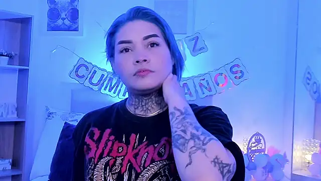 Snapshot of jinxv_nuss chatting on February 24, 2025, 11:10 am jinxv nuss online show from February 24, 2025, 11:10 am