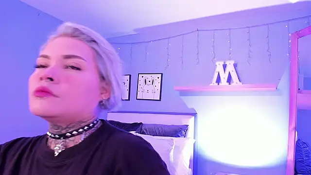 Snapshot of jinxv_nuss chatting on September 25, 2025, 11:14 am jinxv nuss online show from September 25, 2025, 11:14 am