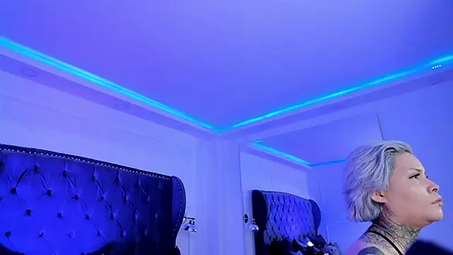 Snapshot of jinxv_nuss chatting on November 21, 2025, 10:36 am jinxv nuss online show from November 21, 2025, 10:36 am