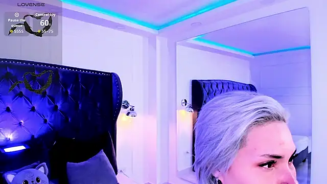 Snapshot of jinxv_nuss chatting on November 24, 2025, 10:37 am jinxv nuss online show from November 24, 2025, 10:37 am