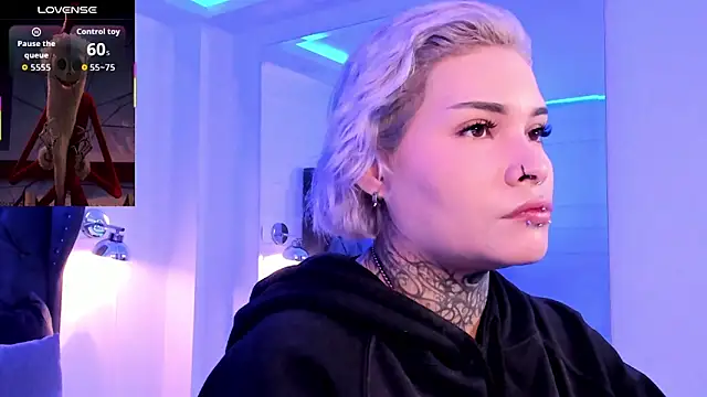 Snapshot of jinxv_nuss chatting on December 22, 2025, 11:40 am jinxv nuss online show from December 22, 2025, 11:40 am