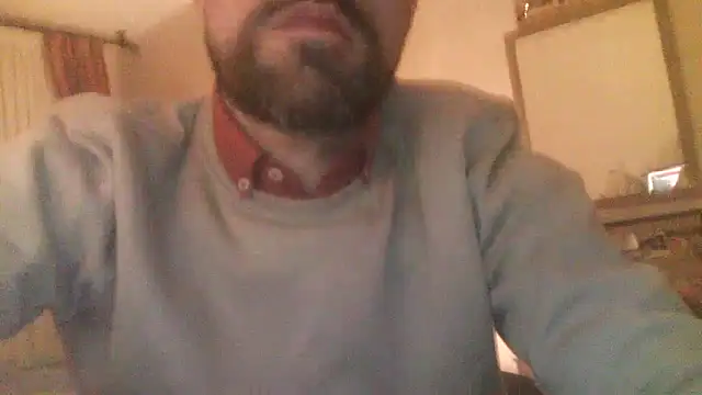 Snapshot of Patrickhound chatting on January 24, 2025, 1:45 am Patrickhound online show from January 24, 2025, 1:45 am