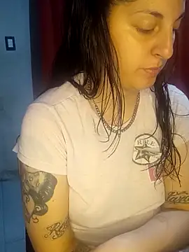 Camilita0 online show from October 11, 2025, 8:35 am